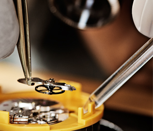 泰格豪雅售后电话服务（泰格豪雅腕表指针受磁）